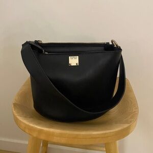 Guess handbag and crossbody